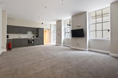 3 bedroom flat to rent, Portland Place, Marylebone, London