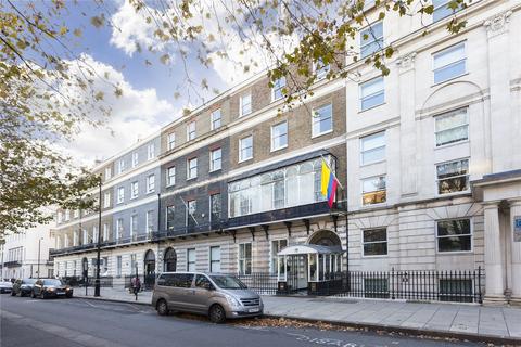 3 bedroom flat to rent, Portland Place, Marylebone, London