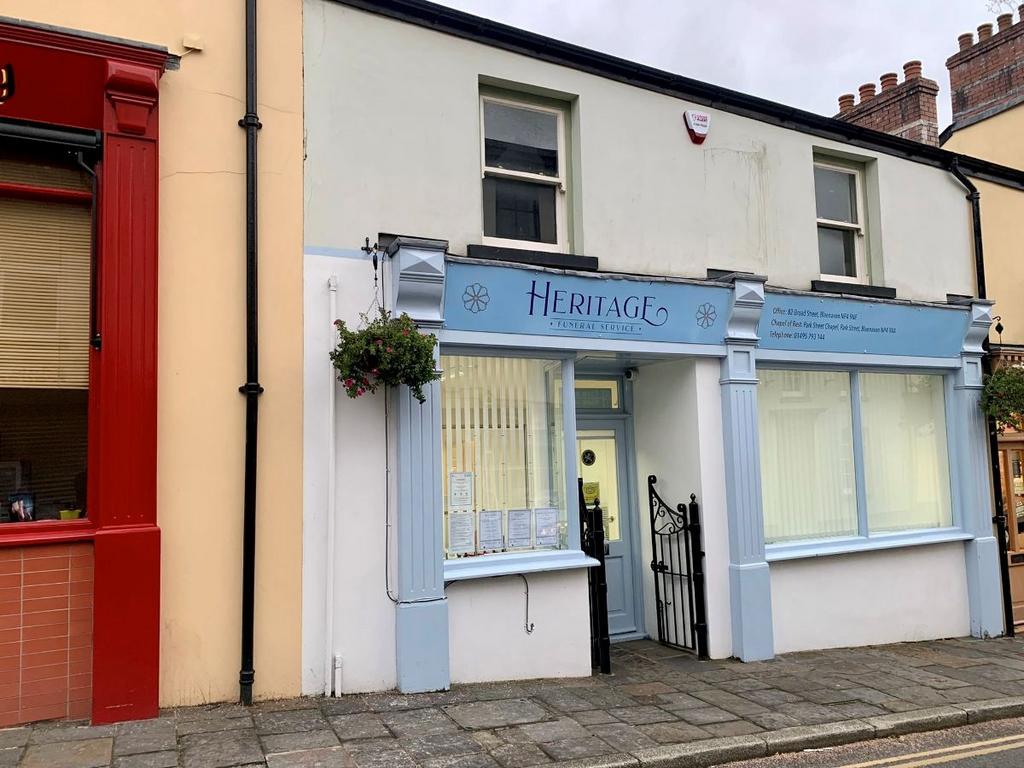 Broad Street, Blaenavon, Pontypool 2 bed flat for sale £145,000