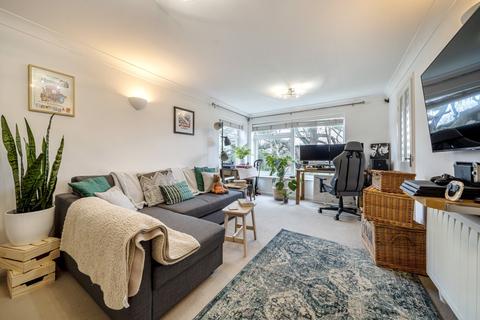 1 bedroom apartment for sale - Upper Edgeborough Road, Guildford, Surrey, GU1