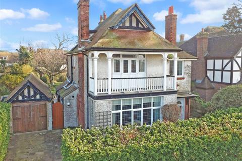 4 bedroom detached house for sale, Kingsgate Avenue, Broadstairs, Kent