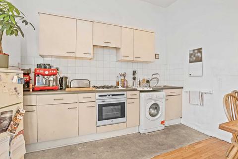 1 bedroom apartment to rent, Crossway, Stoke Newington