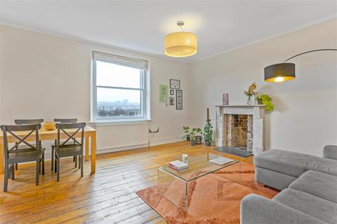 Second Floor Flat, 19 Carleton Road, London, N7 0QZ