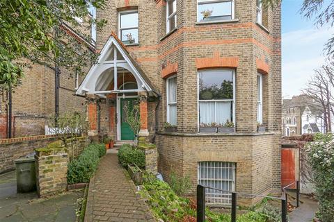 Second Floor Flat, 19 Carleton Road, London, N7 0QZ
