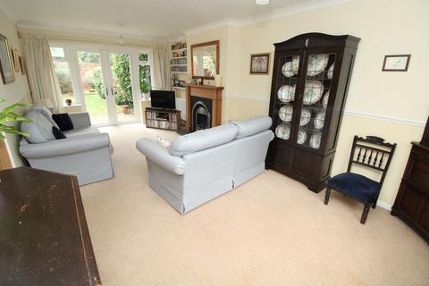 5 bedroom detached house for sale - Ranelagh Gardens, Newport Pagnell