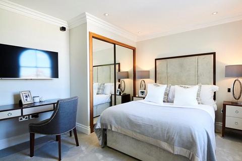 2 bedroom apartment to rent, Kensington Gardens Square, Bayswater, W2