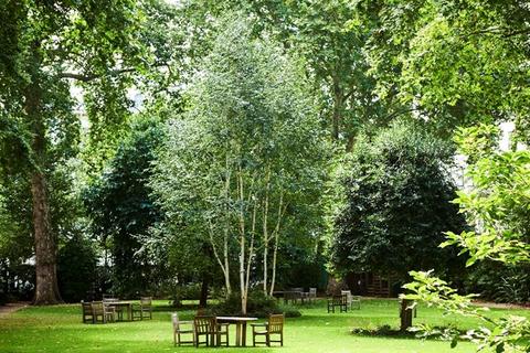 2 bedroom apartment to rent, Kensington Gardens Square, Bayswater, W2