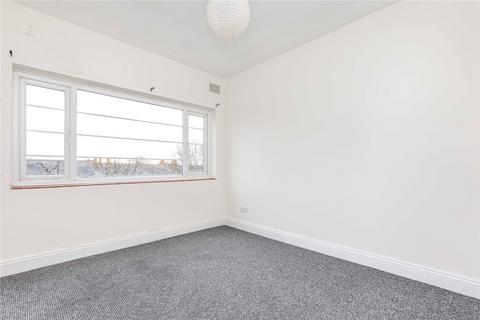 2 bedroom flat to rent, Terrapin Court, Terrapin Road, London