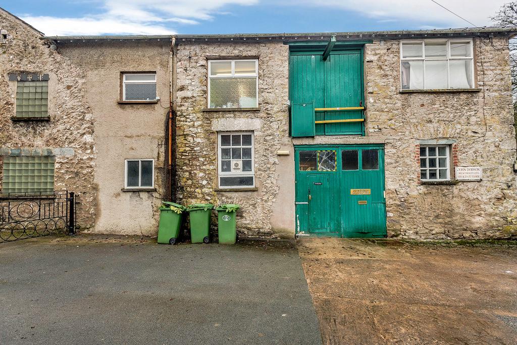 Mill Lane, Milnthorpe, LA7 10 bed detached house for sale £650,000