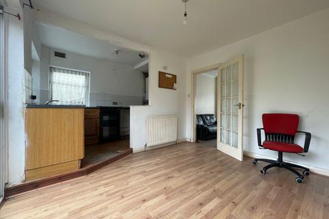 2 bedroom end of terrace house for sale - Carmodale Avenue, Birmingham, West Midlands, B42