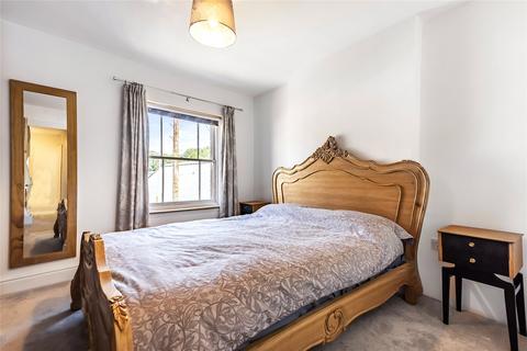 22 Alexandra Road, Hitchin, SG5 1RB