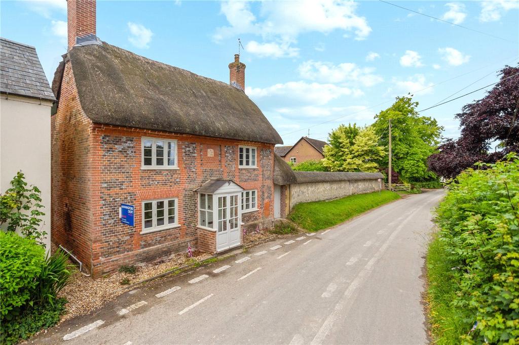 Wilsford, Pewsey, SN9 3 bed detached house £1,400 pcm (£323 pw)