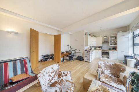 Flat 1, 14 Dolland Street, London, SE11 5LN