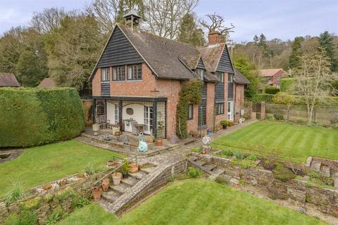Kingwood Lodge Brook Road, Wormley, Godalming, GU8 5UR