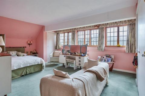 Kingwood Lodge Brook Road, Wormley, Godalming, GU8 5UR