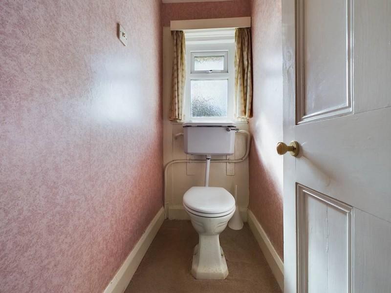 Wc 2