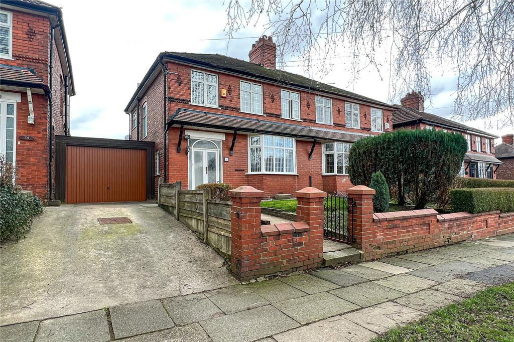 Tyndall Avenue, Moston, Manchester, M40 3 bed semidetached house for