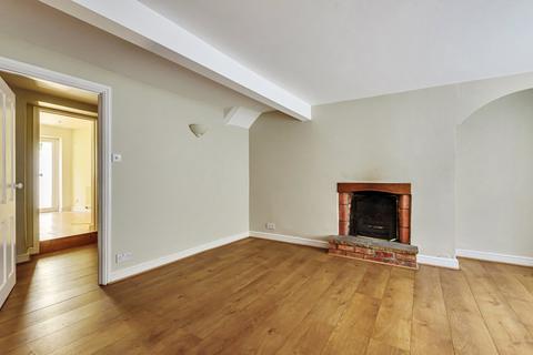 3 bedroom terraced house to rent, St Cuthbert Street, Wells, BA5