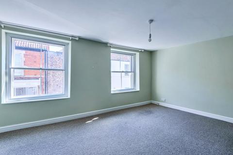 3 bedroom terraced house to rent, St Cuthbert Street, Wells, BA5