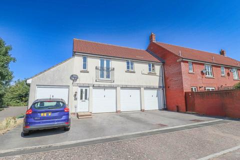 2 bedroom coach house for sale, Hestercombe Close, Superb Coach House - With Garden & Office