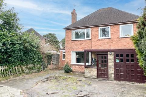 106 Blackford Road, Shirley, Solihull, B90 4BX