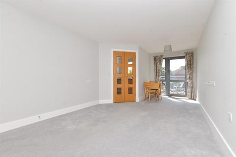 1 bedroom flat for sale, Shotfield, Wallington, Surrey