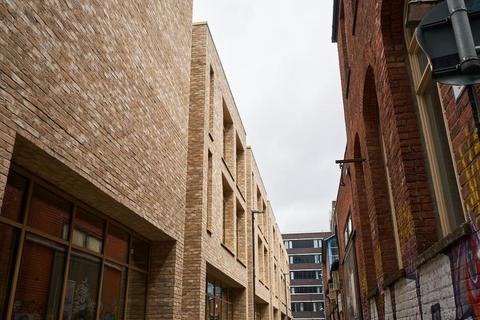 2 bedroom apartment to rent, Flat 1 :: The Quarters