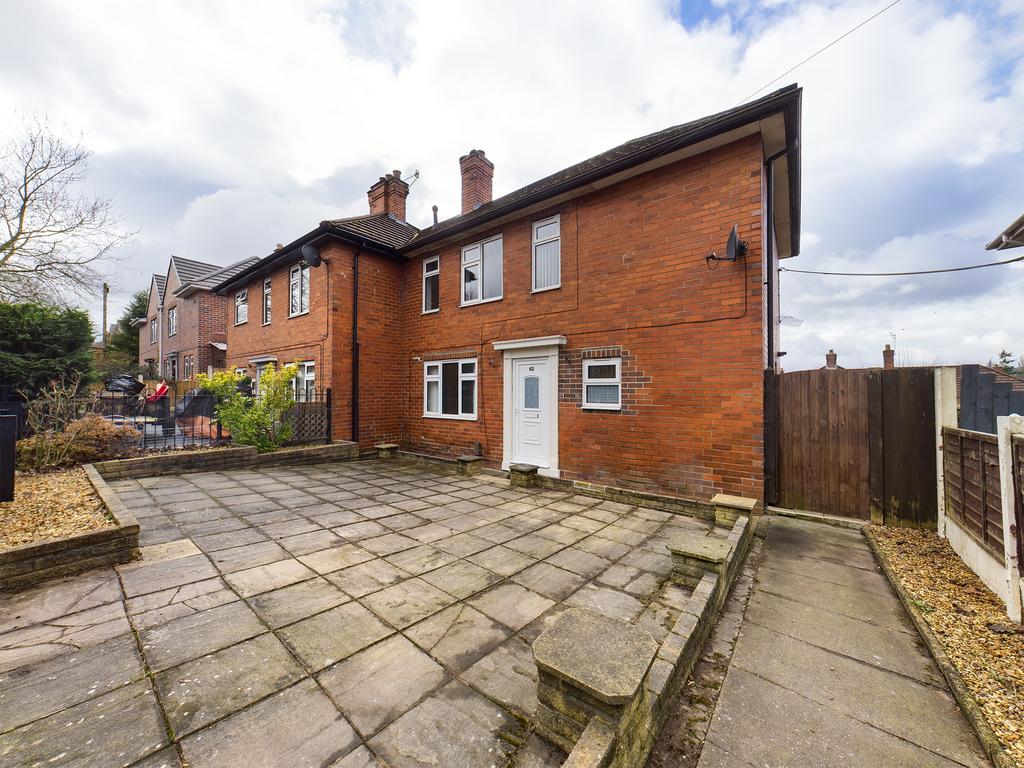 Newhouse Road, StokeonTrent, ST2 3 bed semidetached house for sale