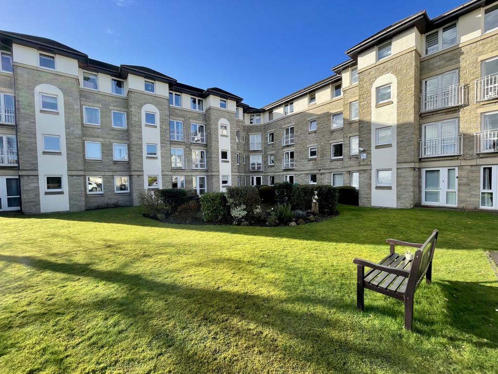 Flat 4 Kelburne Court, 51 Glasgow Road, Paisley 1 bed apartment for