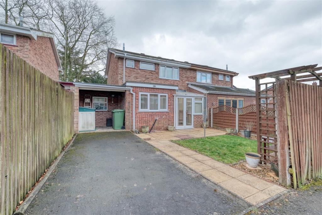 Woodend Close Webheath Redditch B97 4ly 3 Bed Semi Detached House For