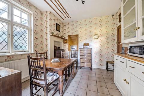 24 Hillside Gardens, Barnet, EN5 2NJ