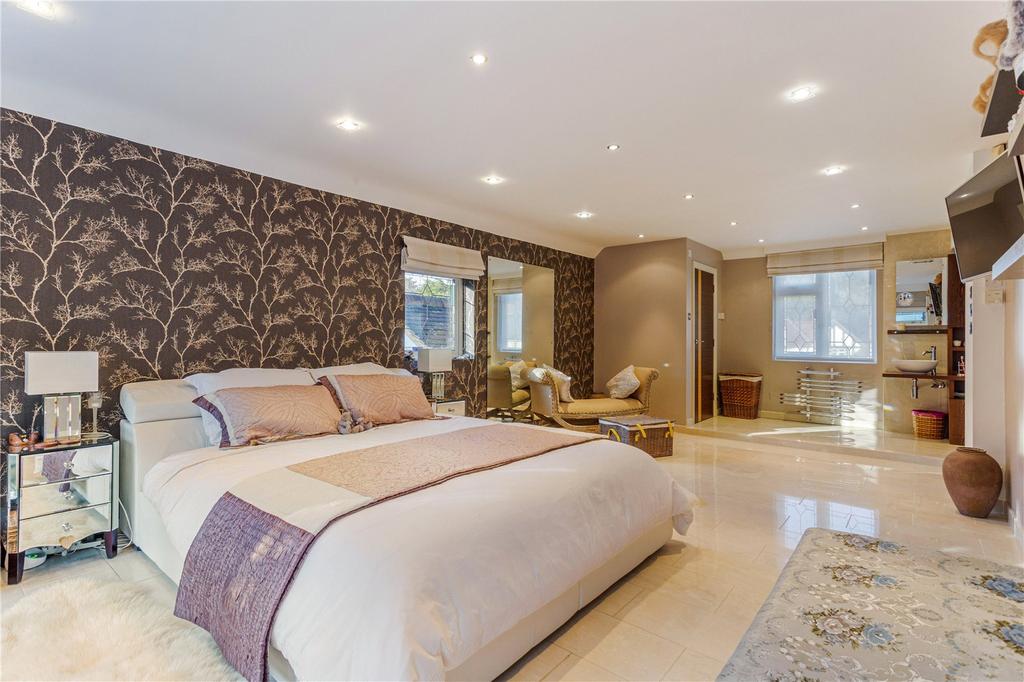 Principal Bedroom