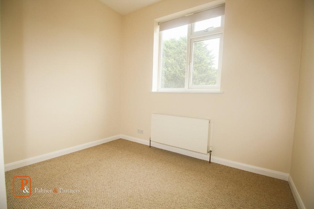 2nd Bedroom