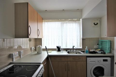 1 bedroom flat to rent, Inver Close, London, E5