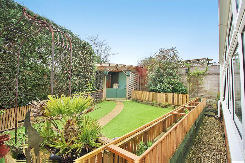 Vale Drive, Findon Valley, West... 3 bed bungalow £545,000