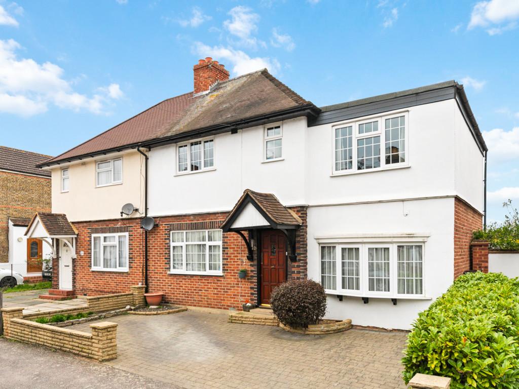 St. Andrews Road, Carshalton 3 bed semidetached house for sale £550,000