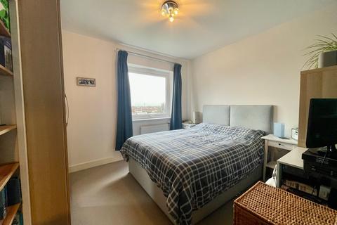 74 Otter Drive, Carshalton, SM5 2FH