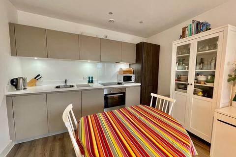 74 Otter Drive, Carshalton, SM5 2FH