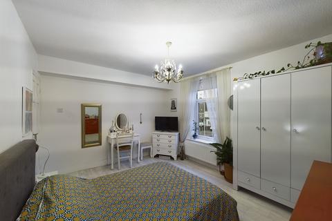 28 Somerset Road, Folkestone, CT19 4NP