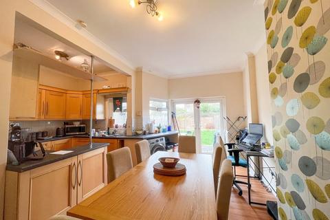 4 bedroom terraced house for sale, Cliff Avenue, Westcliff-on-Sea