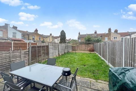 4 bedroom terraced house for sale, Cliff Avenue, Westcliff-on-Sea