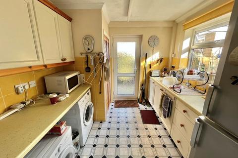 3 bedroom semi-detached house for sale - Welby Drive, Gosberton