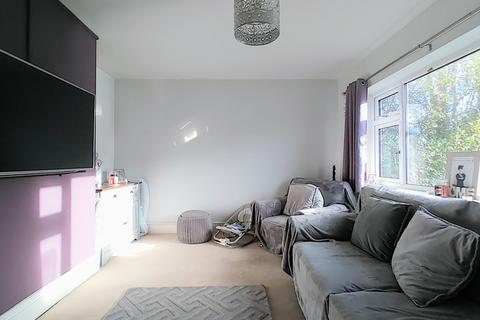 13 Thirkleby Royd, Clayton, Bradford, BD14 6EX