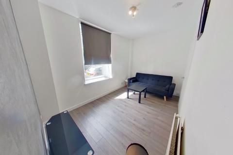 1 bedroom flat to rent, Victoria Road, Torry, Aberdeen, AB11