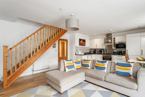 Flat 4, Jenny Court Stables Row, Wanstead, London, E11 2FE