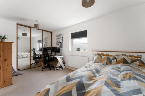 Flat 4, Jenny Court Stables Row, Wanstead, London, E11 2FE
