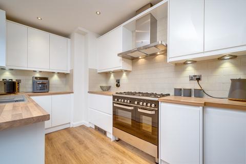 531 Barnsley Road, Wakefield, WF2 6BP