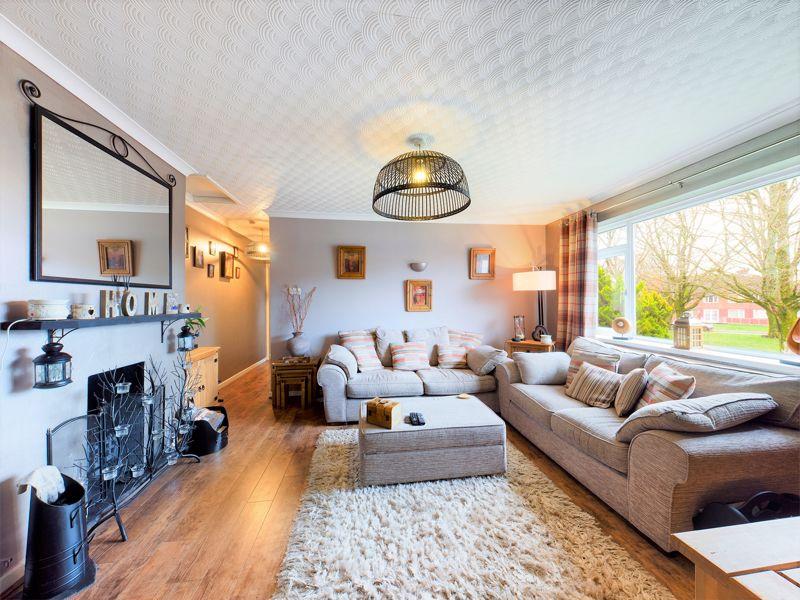 Fairwood Road Llandaff Cardiff CF5 3QF 2 bed flat for sale £135,000