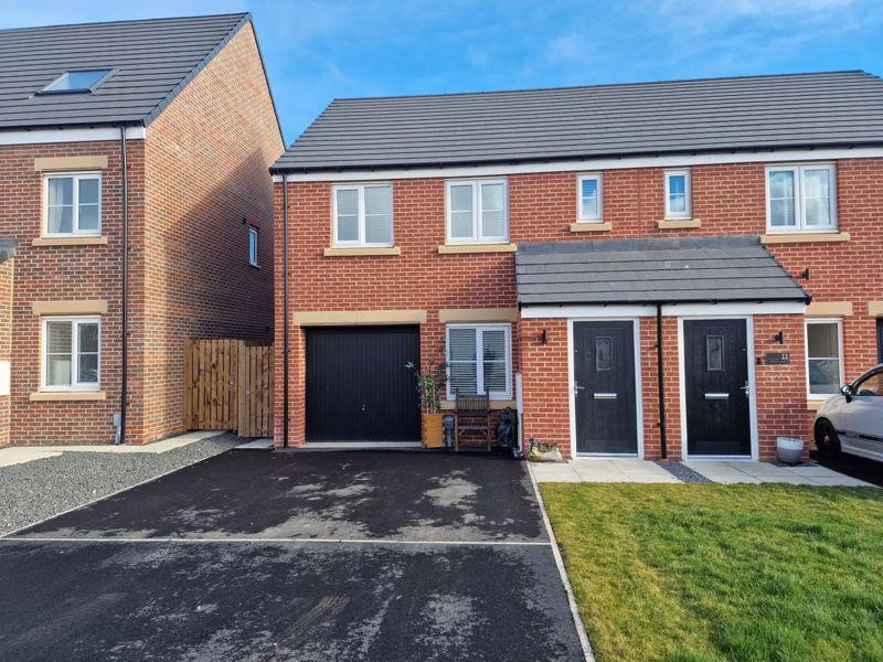 Shrigley Avenue, Meadow Vale, Ashington 3 bed semidetached house for sale £165,000