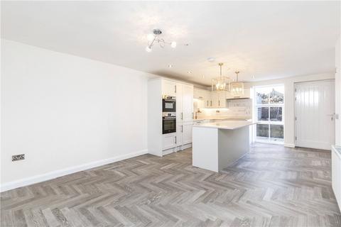 3 bedroom end of terrace house for sale - West Shaw Lane, Oxenhope, Keighley, West Yorkshire, BD22